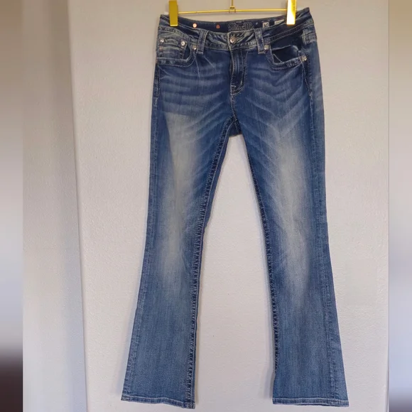 Miss Me Jeans - Picture 9 of 14